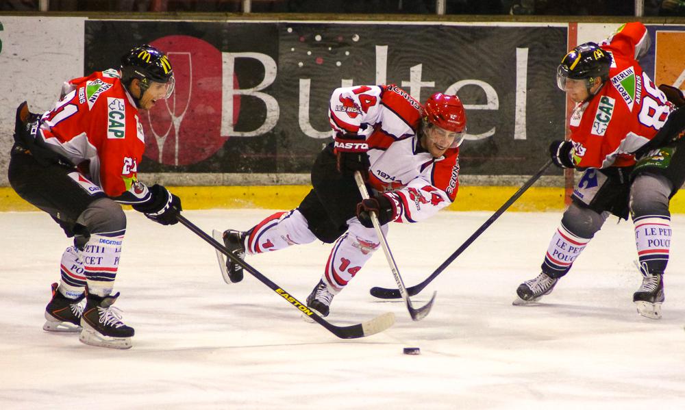Amiens  5 - 0 Neuilly/Marne