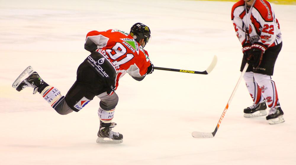 Amiens  5 - 0 Neuilly/Marne