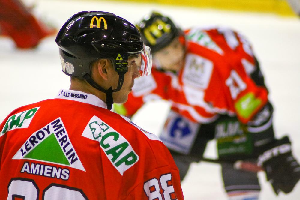 Amiens  5 - 0 Neuilly/Marne