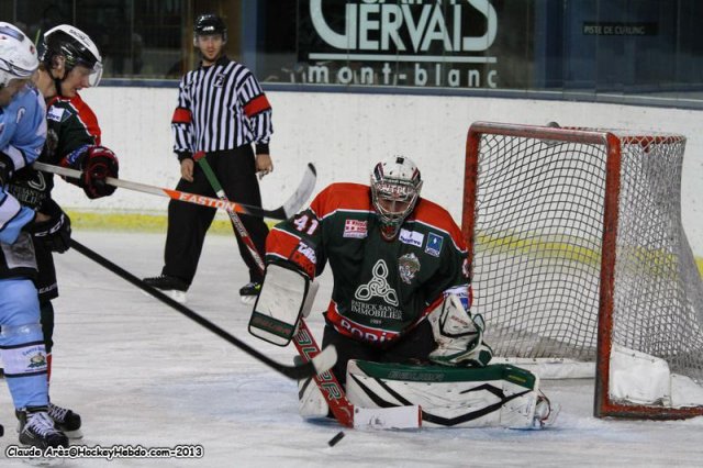 Photo hockey match Mont-Blanc - Briançon  le 20/11/2013