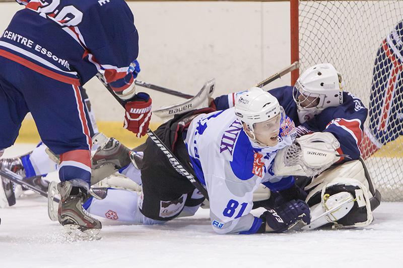 Evry  3 - 4 Courchevel-Méribel-Pralognan