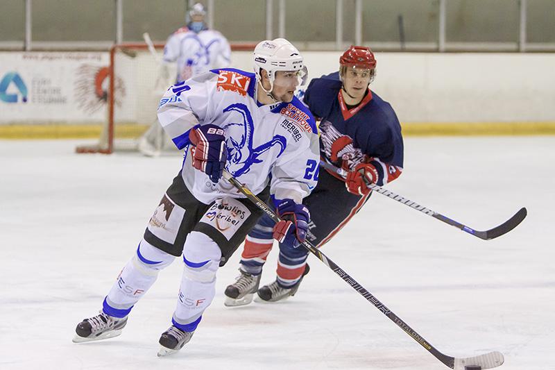 Evry  3 - 4 Courchevel-Méribel-Pralognan