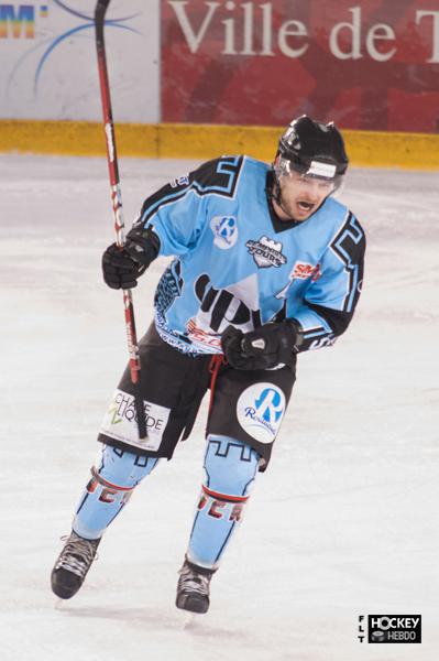 Tours  10 - 1 Roanne