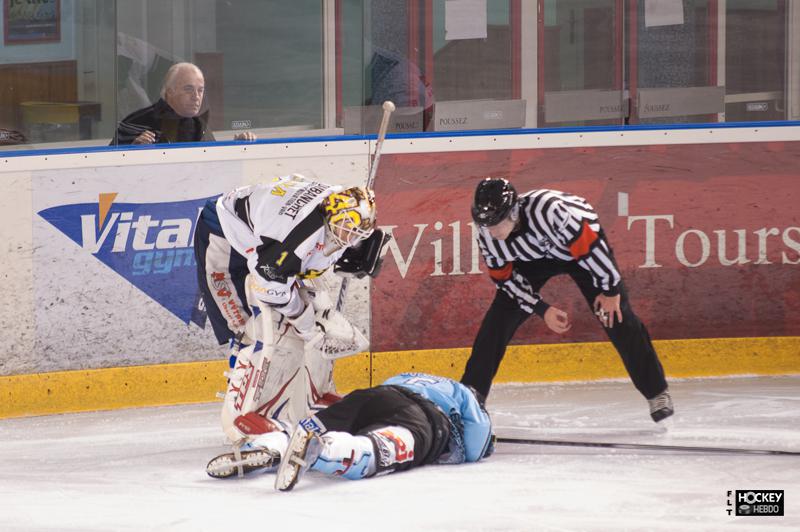Tours  10 - 1 Roanne