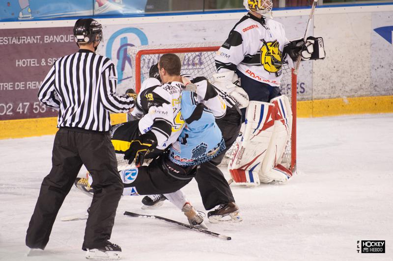 Tours  10 - 1 Roanne