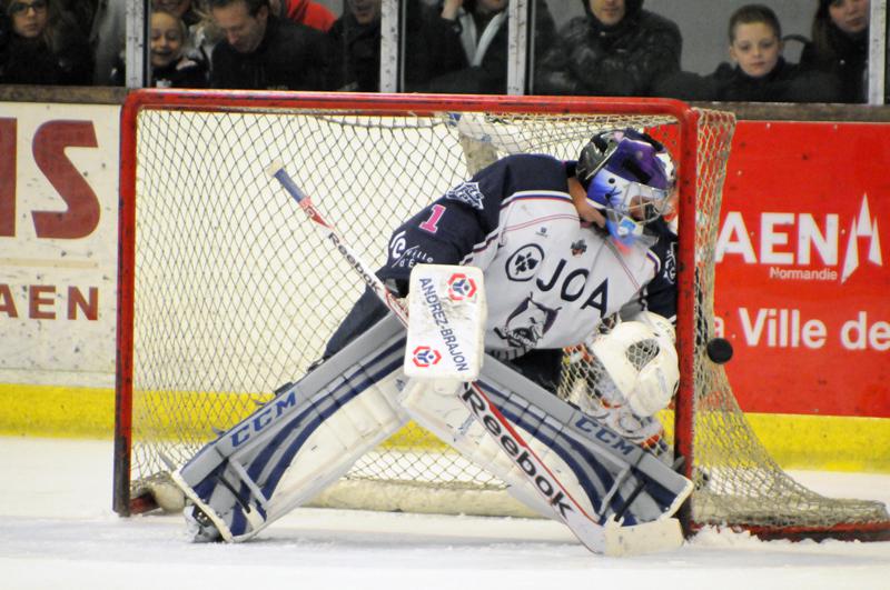 Caen  3 - 6 Epinal 