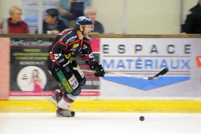 Caen  3 - 6 Epinal 