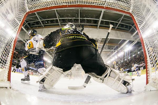 Strasbourg  1 - 2 Chamonix 