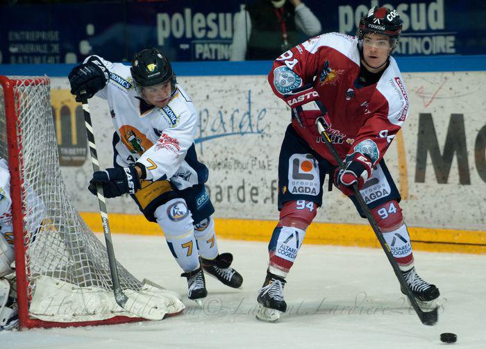 Grenoble  5 - 6 Chamonix 