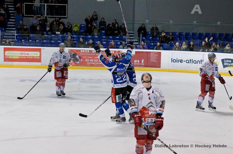 Nantes 5 - 4 Annecy
