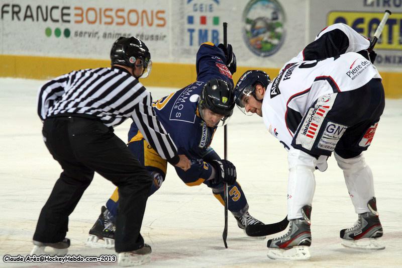 Chamonix  3 - 4 Angers 