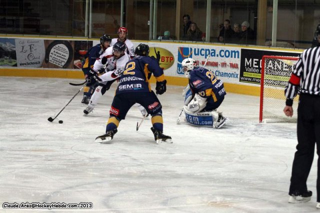 Photo hockey match Chamonix  - Angers  le 26/11/2013