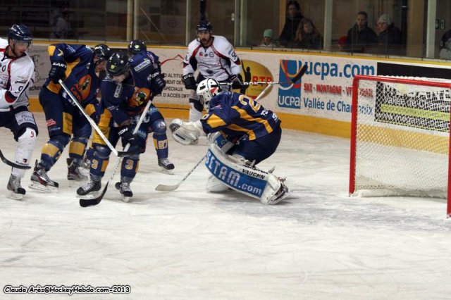 Photo hockey match Chamonix  - Angers  le 26/11/2013