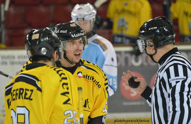 Briançon  2 - 2 Rouen