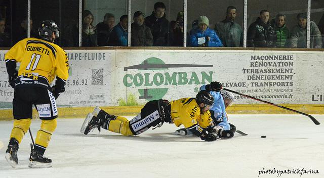 Briançon  2 - 2 Rouen