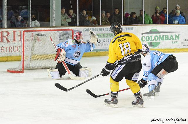 Briançon  2 - 2 Rouen
