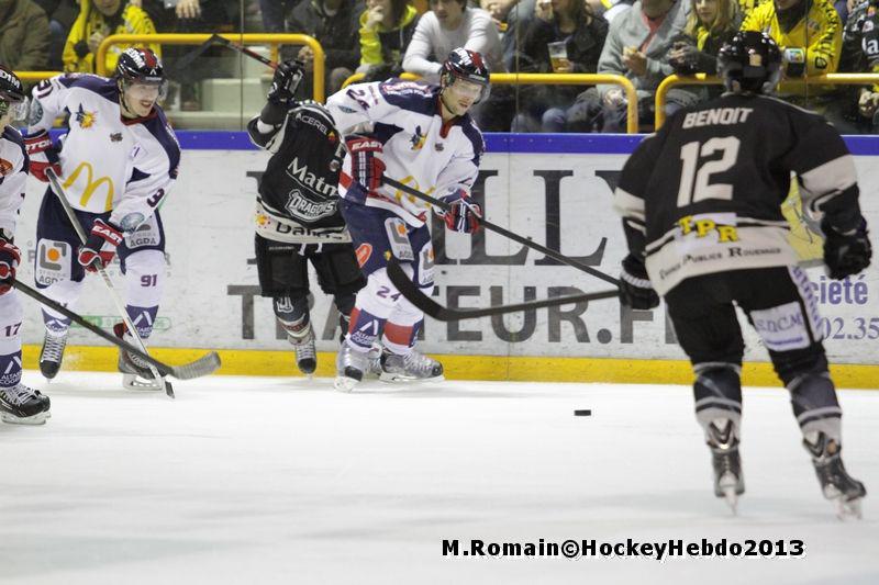 Rouen 2 - 0 Grenoble 