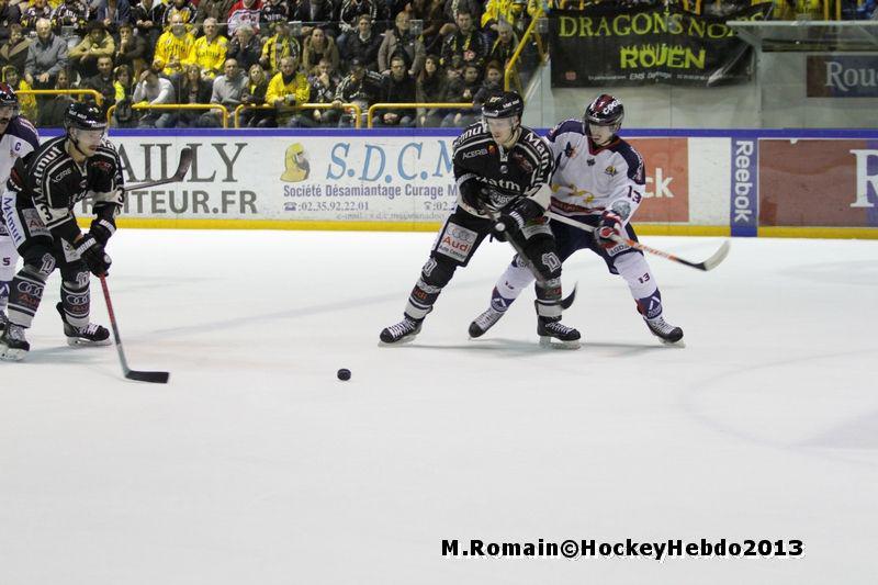 Rouen 2 - 0 Grenoble 