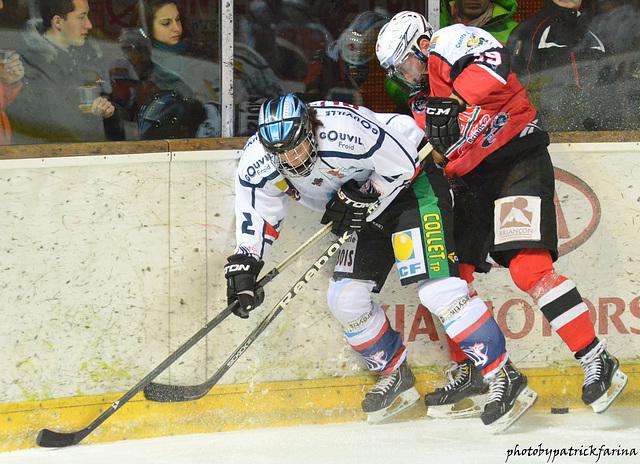 Briançon  6 - 1 Caen 