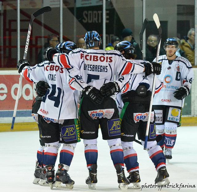 Briançon  6 - 1 Caen 
