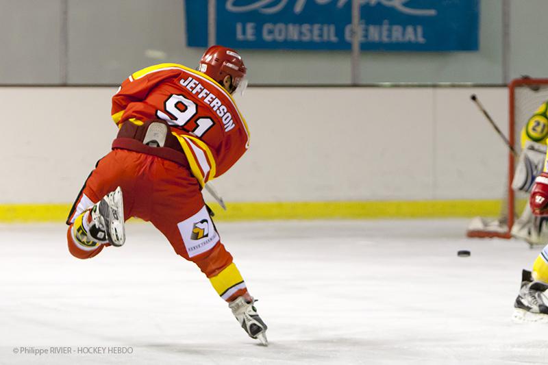 Viry-Châtillon 4 - 1 Orléans