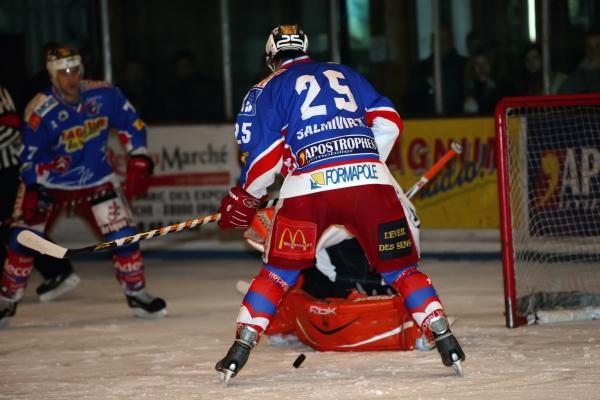 Epinal  5 - 1 Tours 