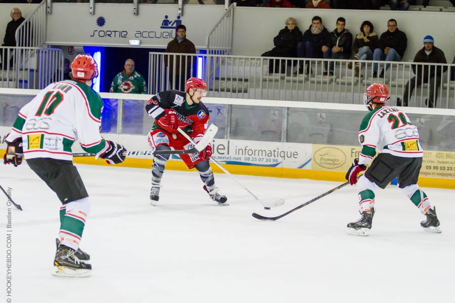 Anglet 3 - 2 Mont-Blanc
