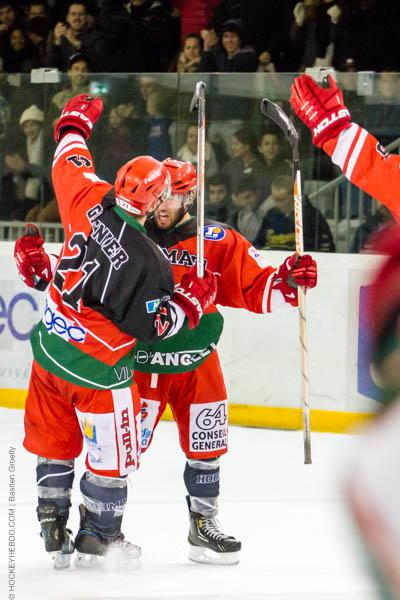 Anglet 3 - 2 Mont-Blanc
