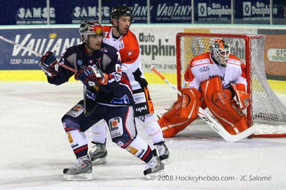 Grenoble  8 - 2 Tours 