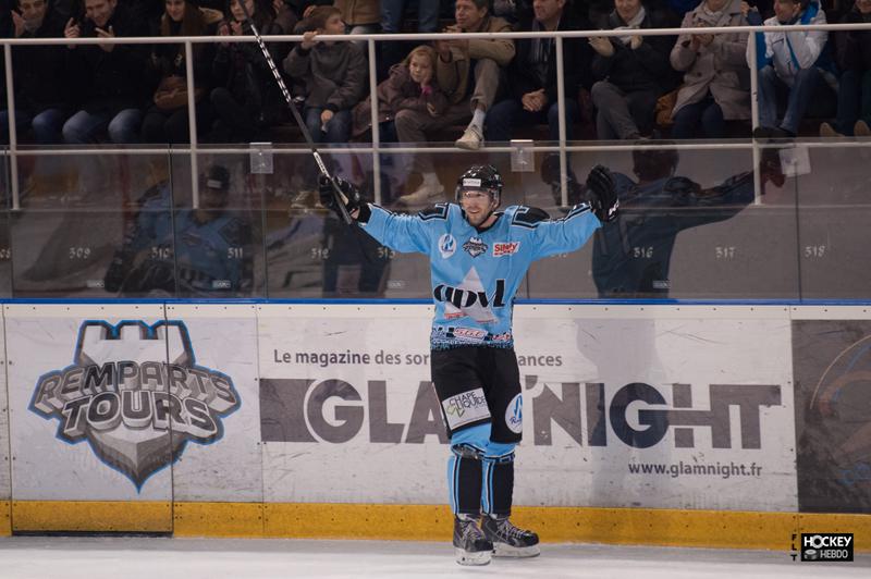 Tours  9 - 2 Asnières
