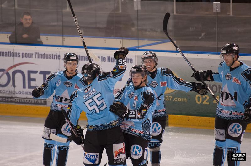 Tours  9 - 2 Asnières