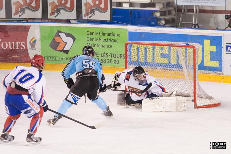 Tours  9 - 2 Asnières