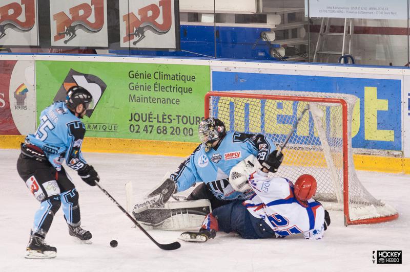 Tours  9 - 2 Asnières