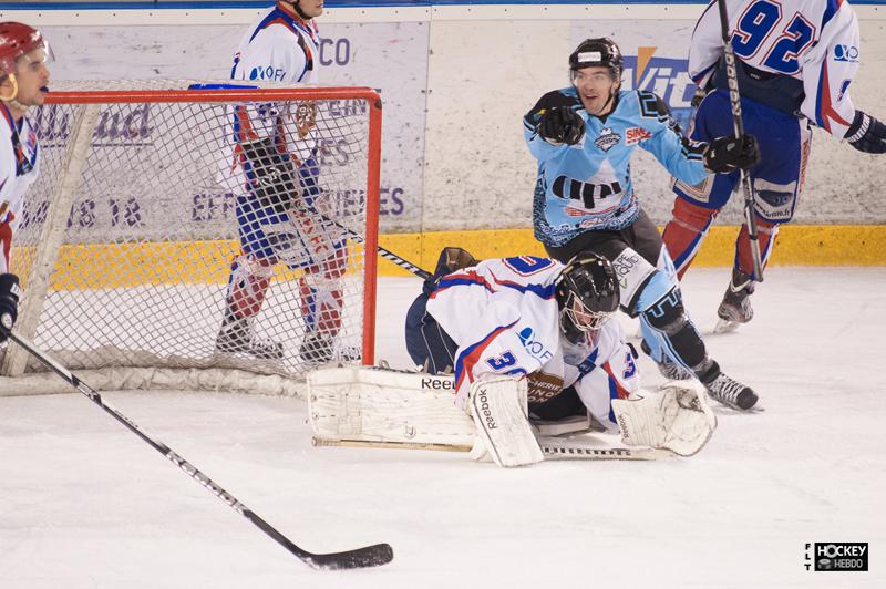 Tours  9 - 2 Asnières