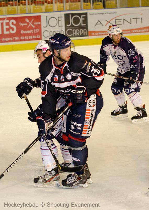 Angers  4 - 1 Epinal 