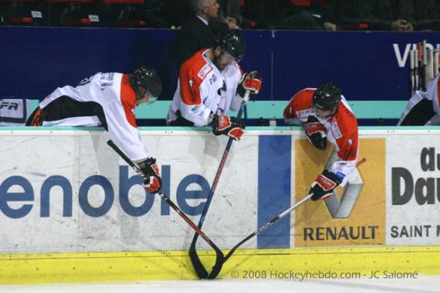 Photo hockey match Grenoble  - Tours  le 06/12/2008