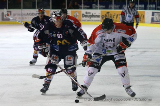 Photo hockey match Grenoble  - Tours  le 06/12/2008