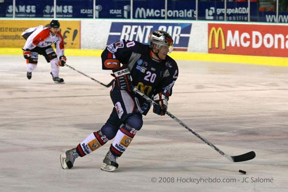 Grenoble  8 - 2 Tours 