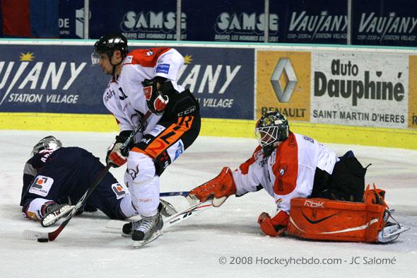 Grenoble  8 - 2 Tours 