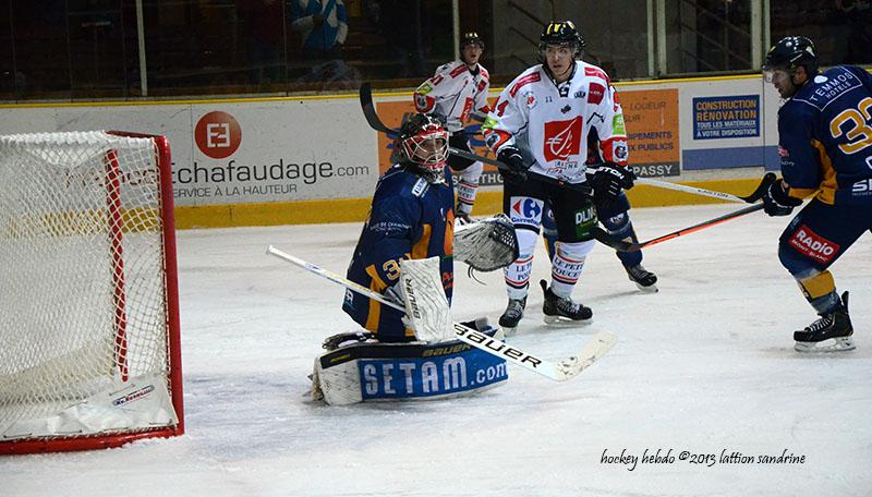 Chamonix  2 - 9 Amiens 