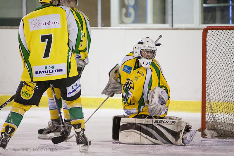 Viry-Châtillon 3 - 1 Colmar