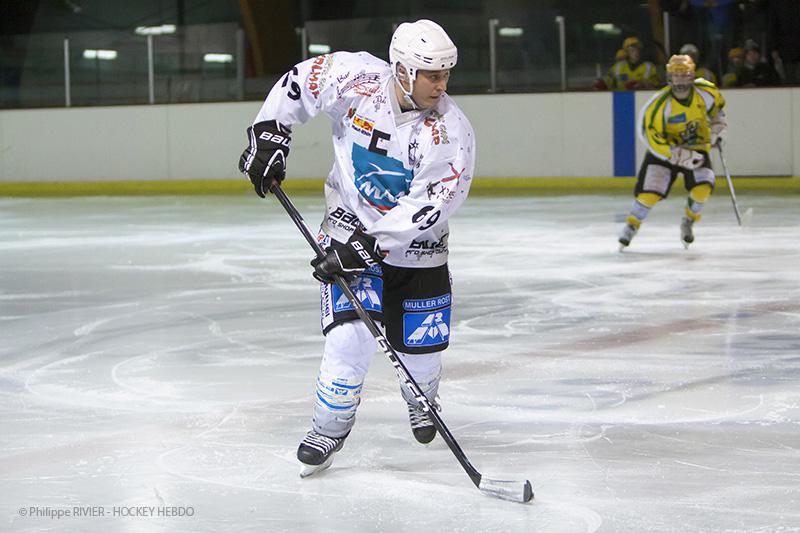 Viry-Châtillon 3 - 1 Colmar