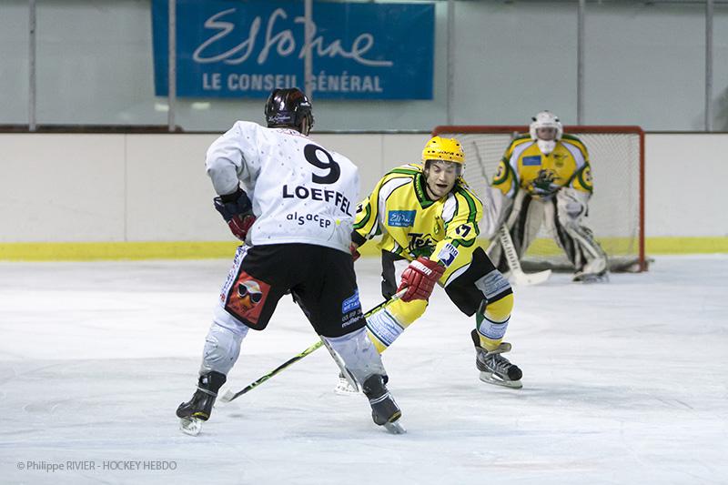 Viry-Châtillon 3 - 1 Colmar