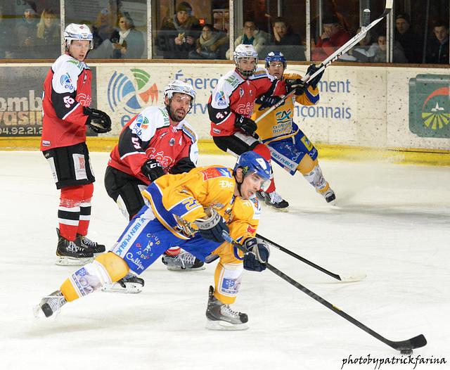 Briançon  2 - 3 Dijon 