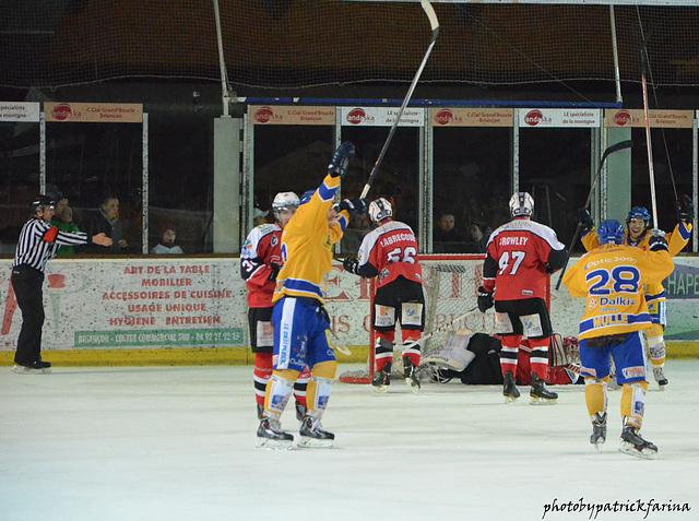 Briançon  2 - 3 Dijon 