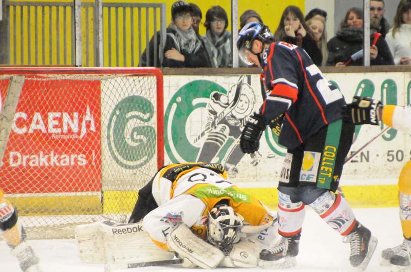 Caen  4 - 3 Strasbourg 