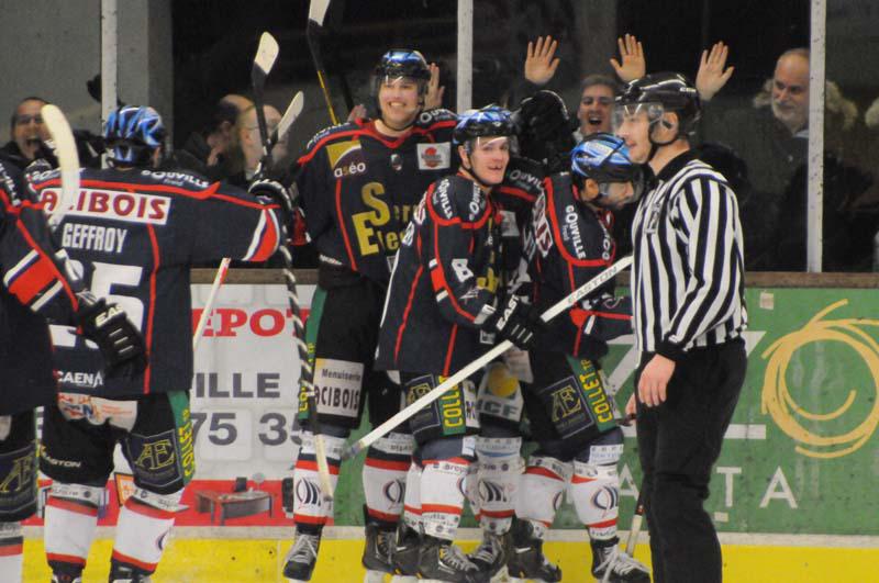Caen  4 - 3 Strasbourg 