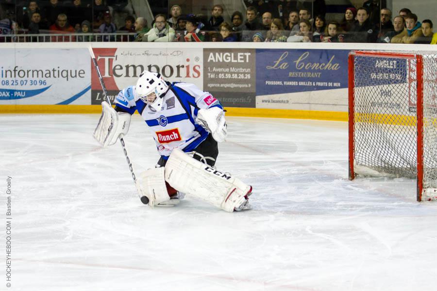 Anglet 5 - 2 Nantes