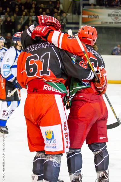 Anglet 5 - 2 Nantes