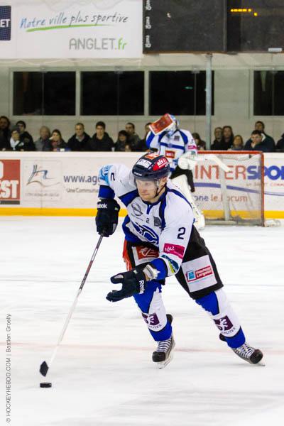 Anglet 5 - 2 Nantes